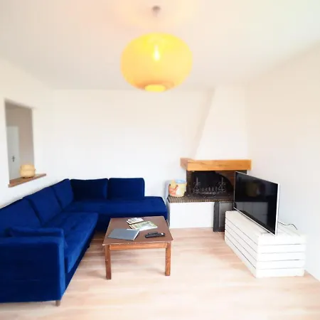 Nouveaute Maison Cocooning Avec Jardin, Terrasse Couverte Et Jacuzzi Holiday home