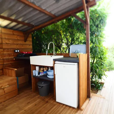 Nouveaute Maison Cocooning Avec Jardin, Terrasse Couverte Et Jacuzzi Holiday home